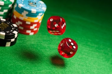 hrctoto app showing live-dealer tables and payment options